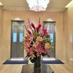 エスキス - 1階のエントランス