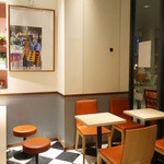 のもの - イートインスペースがあります