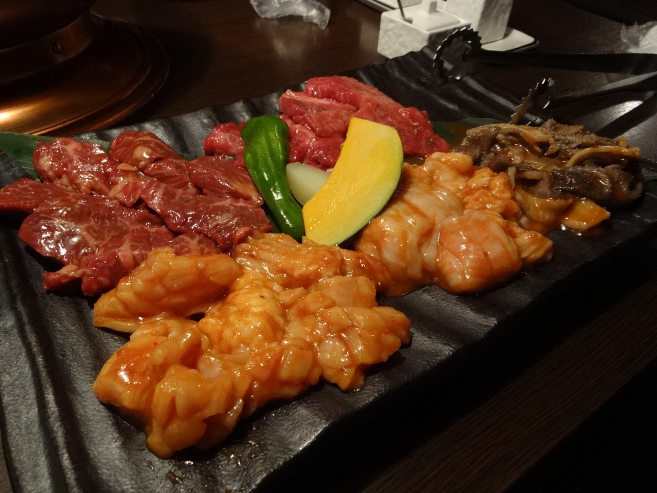炭火 焼肉 一 茶