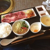 みやび 六本木店 - 焼き肉セット@1100円