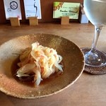 とら - 2015年7月10日　玉ねぎと生ハムのポン酢和え