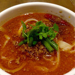 鐘楼 - 本場山椒入り真っ赤なスープのマーラー麺