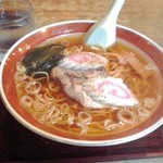 さか本 - ラーメン ５５０円(税込)(２０１５年７月１１日撮影)