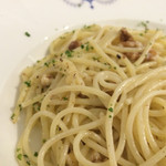 シミシエッダ - ランチのパスタ（2人用に取り分け後）