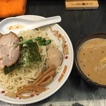 ひむろ - 特製味噌だれつけ麺の大盛り360g 880円（税込）を注文。