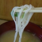 丸八食堂 - にゅうめん入り味噌汁