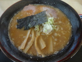 Ramen Chuubou Hokuto - 北斗北海道旭川ラーメン￥780(^O^)