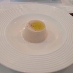 アミューズ　大根