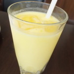 カーン・ケバブ・ビリヤニ - ラッシー