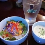 Salon　Bar　Thistle - サラダとスープ