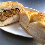 キルシッカ - 2015.1② キーマ＆Wチーズ CUT断面♪