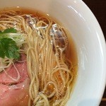 らあめん サンド - 鶏そば　麺アップ