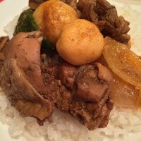 紅花別館 - 具が大きい