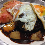 みょうが屋 - ハンバーグ。肉汁ドパァの秘訣は粉豆腐！