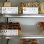 アンクル - サンドイッチ、ボリュームいっぱい！