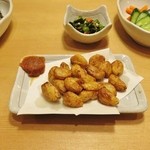 Sushi Izakaya Yataizushi - にんにく揚げ