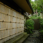 星のや京都 - ここを曲がって