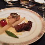 横浜ロイヤルパークホテル - イサキと鮑と鰻の赤ワイン煮