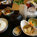 寿司 生簀料理　割烹 大学 - 刺身定食