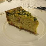 エッサンス - ２　ずわい蟹のキッシュ