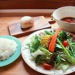 マキネッタ - 和牛スネ肉ﾃﾞﾐｸﾞﾗｽｿｰｽ煮ﾗﾝﾁｾｯﾄ　1200円　（＾＾