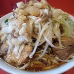 ラーメン二郎 - 豚入りラーメン