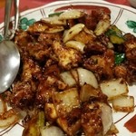 五修堂 - 鶏肉・玉葱の甘味噌炒めです（２０１５年６月）