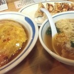 東秀 - 餃子&天津飯大盛&半ラーメン。ちぃっとやりすぎた。