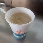 シーサイドドライブイン - 【2015年7月】スープに胡椒を投入！