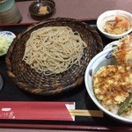 Teuchi Soba Ikezen - 天丼セット　そばハーフセット　950円