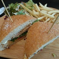 ウルフギャング・パック カフェ 愛知芸術文化センター店 - 