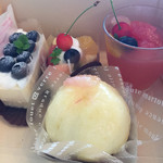 お・菓・子・畑　プチアール - 料理写真:今から〜♪♪食後のデザート(^^)もちろん4個とも完食♪♪