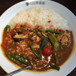 Karehausu Kokoichibanya - チキンと夏野菜のカレー