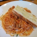 伊勢佐木町 ハイジのチーズが食べられるイタリアン　Taverna Bar Orso - チキンのトマトソース