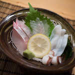 鎌倉 波平 - 刺身（しまあじ、はた、水だこ）