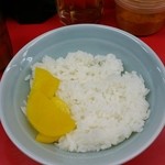 ラーメン 杉田家 - 白ごはん。合いますね～(^o^)