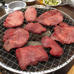 肉まる本店 - 飛騨牛タン 分厚くて 柔らか♡(ؔᵒ̶̷ᵕؔᵒ̷̶)