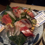 近畿大学水産研究所 グランフロント大阪店 - お造りセット　4貫