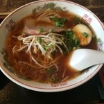 かべ3丁目 - 醤油ラーメン