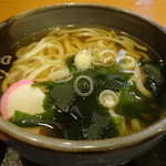 どん吉 - たぬきうどんの天かす挿入前