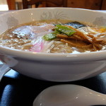 ラーメン フト - こくまろラーメン醤油味大盛