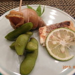 げんじ - お通しは３点盛り合わせ