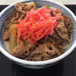 吉野家 - 牛丼 並 (薬味投入後)