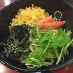 Marumatsu - 冷やし花そばアップ！カニカマ、水菜、海苔、天かす。