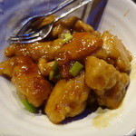 YAP - 一番のお勧めの甘酢チキン（４００円）