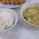 ホワイト餃子 小岩店 - 野菜スープ定食