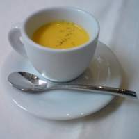 カンブーザ - 少し暑かった昼には冷たいスープが・