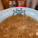ラーメン富士丸 - どかーんと来るウルトラパンチ系豚汁