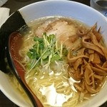 麺屋 燕 - 燕ラーメン大盛(メンマ増)