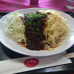 モナーク - ジャージャー麺
